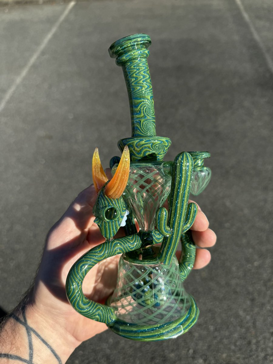 Darby Holm Glass tweet media