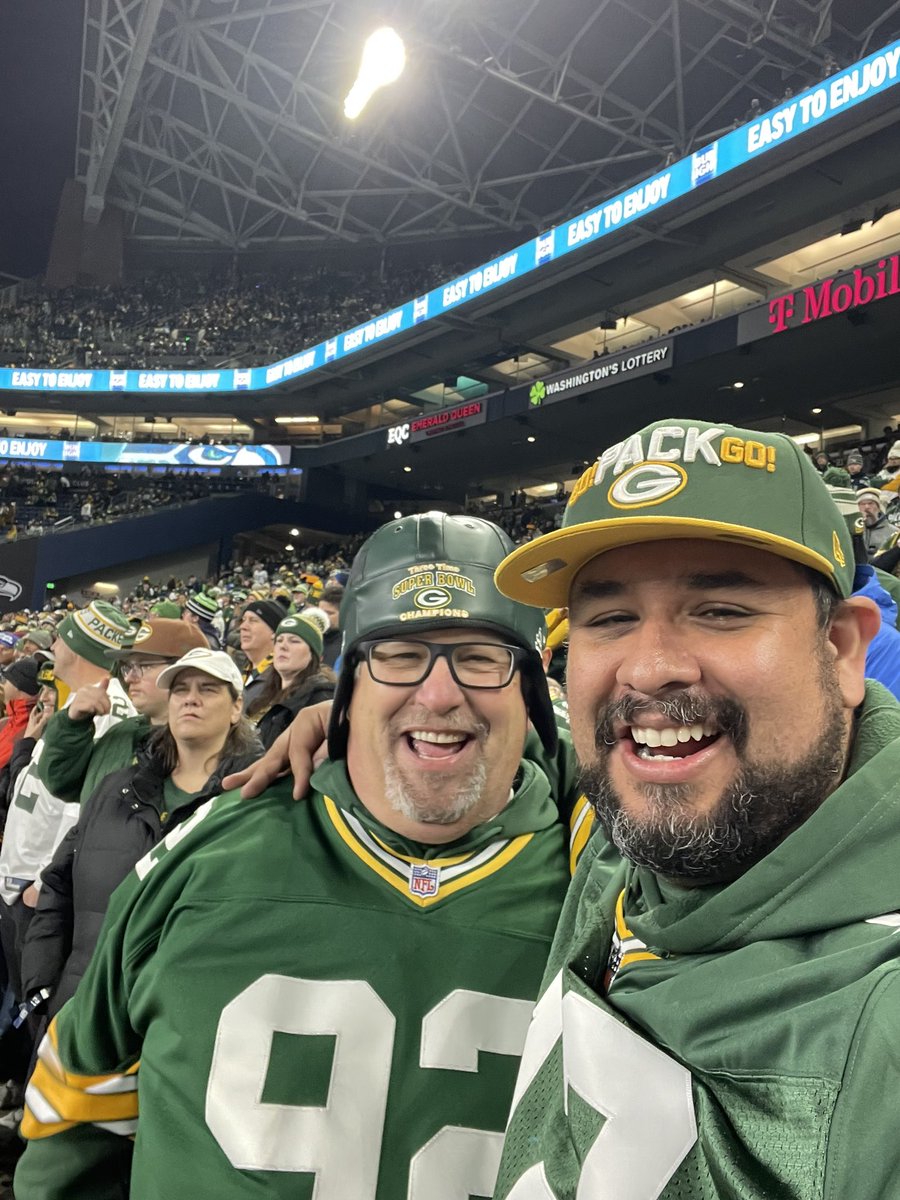jam_mc83's tweet photo. @mckinney15__ Yes we did!!!GPG!!! https://t.co/KwUD3JpN2s