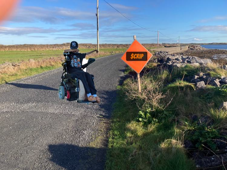 Dippko's tweet photo. @Crouserrr $Crip Is The One To Buy Grab A Bag While You Still Can.
#CrippleGuySol #CripOnSol
CA: 9a8Z4Hk5zpJtqN9bYTttvfQcnstReR5jjpQypA78pump https://t.co/LxvWiGMWEx