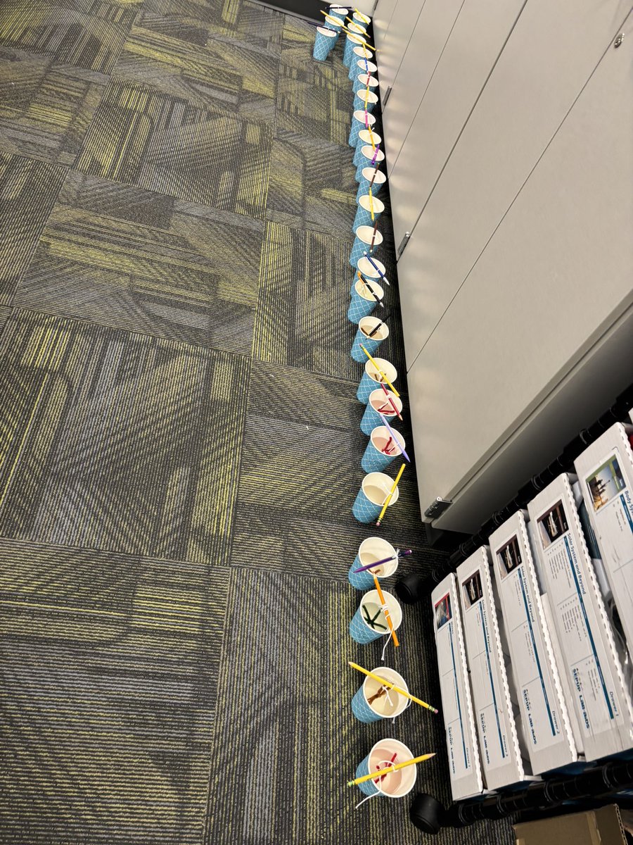 TeachStephenson's tweet image. Ugly Science Christmas Sweater contest and making snowflake crystals with Borax and hot water! #middleschoolscience #winterprojects