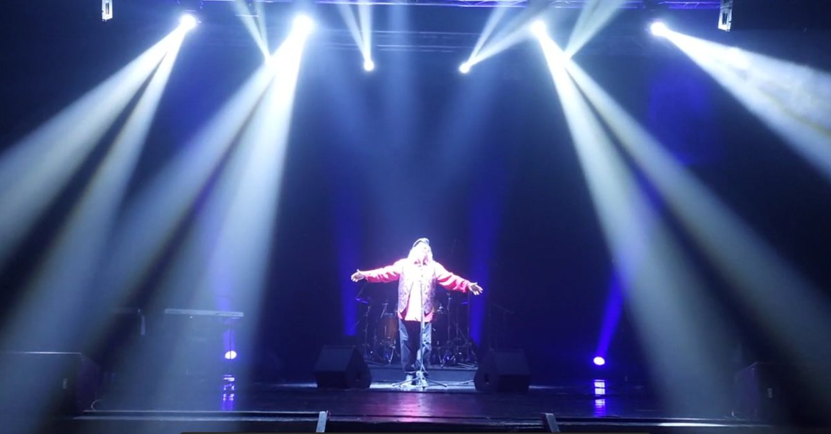 TonyCiccoCico's tweet photo. Cinquanta anni di Se Mi Vuoi (live)
E nuovo singolo "Esterrefatto"
https://t.co/XlZKKrGLNE
https://t.co/vwU5iPFO9U... https://t.co/daE5tB3lOs