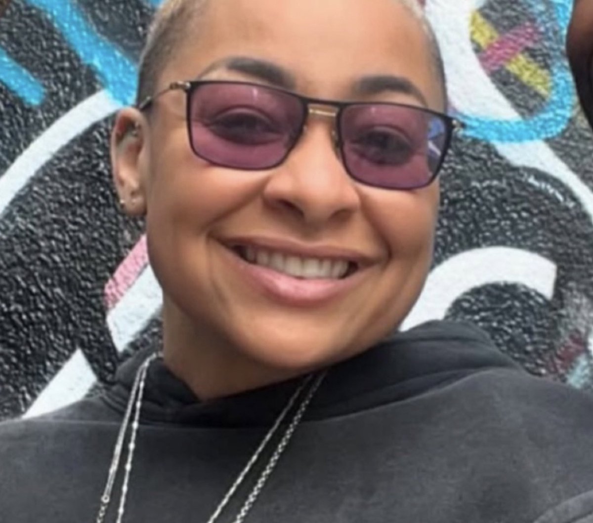 SaycheeseDGTL's tweet photo. Raven-Symoné claims boys only watched 'Thats So Raven' because she had big boobs: 

“I feel like boys watched the shows because I had big boobs. They came for the boobs but stayed for the comedy.” https://t.co/6fi16d8HLo