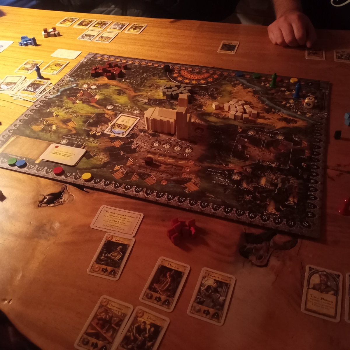 Penthragore's tweet photo. #52Semaines52Jeux2024
 
SEMAINE 50- Terre/Mer/Air

Pour ma part : Les Piliers de la Terre

#J2S #JdS #Jeu #JeuDeSociete #boardgames #52Semaines52Jeux https://t.co/XXtNS5UMvI