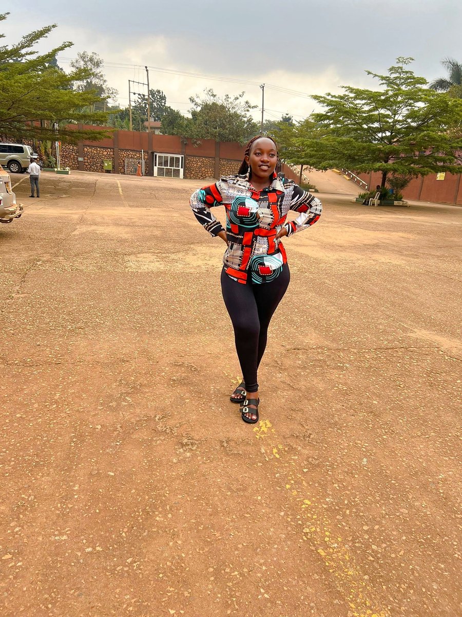 TracyStacy17's tweet photo. Grateful for life n everything in 2024
Awaiting for a merry , successful and miraculous 2025 💃🥰 https://t.co/RBAmoXnHu1