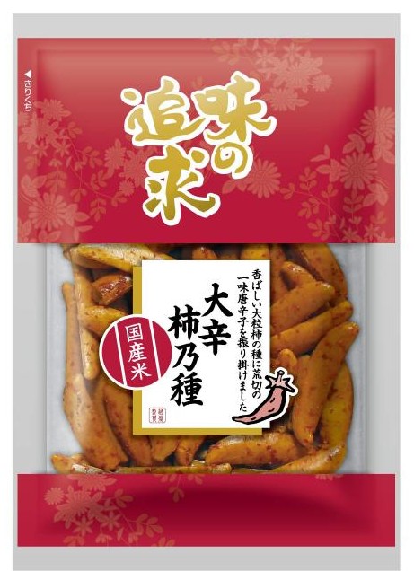 teramachi_ryu's tweet photo. 越後製菓の大辛柿乃種、辛さの中に深みがあり絶品。岩塚製菓のふわっとも香り高く凄く美味しいです。新潟の越後製菓や岩塚製菓は、日本の契約農家で栽培されたお米を国内の工場で製造。日本のみならず世界へも輸出し、日本国内の利益と雇用に貢献しています。中国産のコメ、中国工場で作られた菓子を逆輸入して日本人に売りながら、『日本は移民を推進せよ』と呼び掛ける会長の亀田製菓の姿勢とは全く真逆ですね。日本愛に溢れる越後製菓、岩塚製菓を食べて応援。