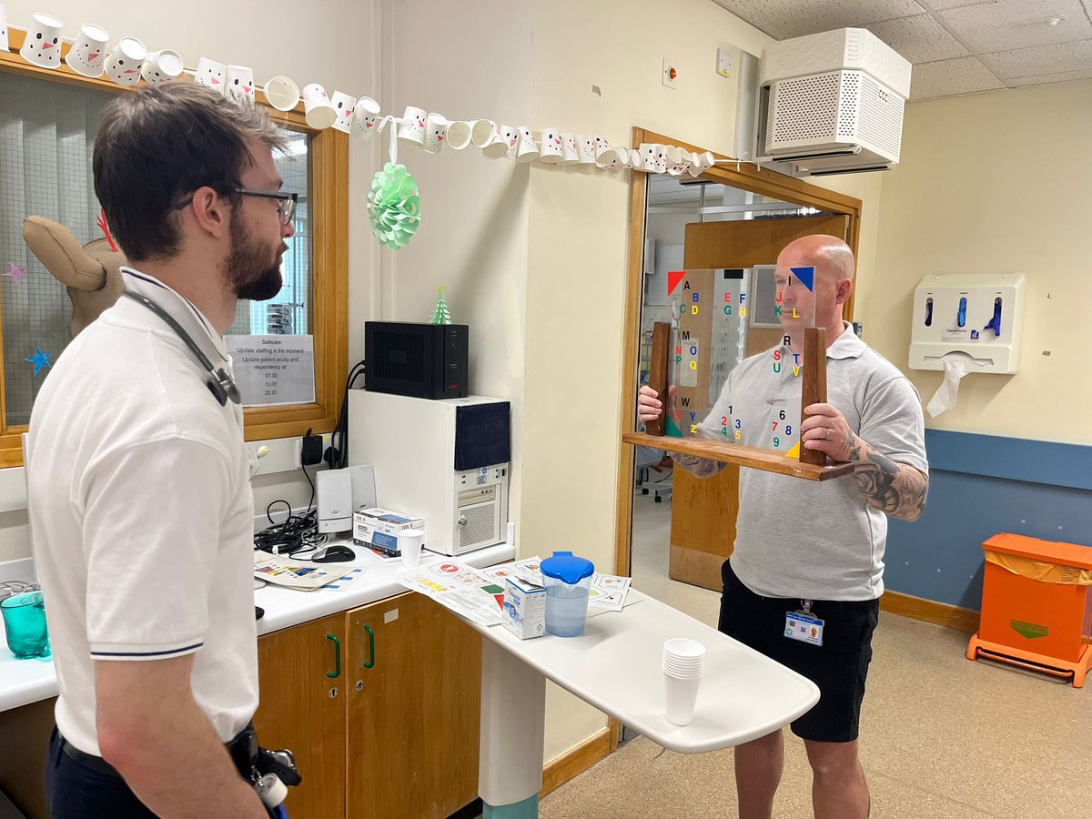 C_Vamplew's tweet photo. Rehab week 🏥 
Focus: SALT
Today Molly did bedside teaching with staff around communication methods and dysphagia.
Guest speaker: Lewis. Following  a Cardiac Arrest, Lewis had a long period of rehab at SGH and kindly came in to talk to us his experiences along his rehab Journey! https://t.co/WUpZ3xdI1Z