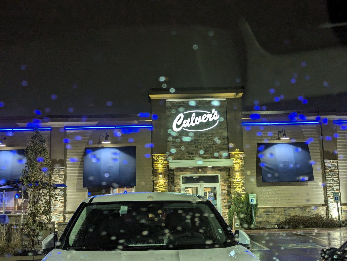 KillerFar's tweet photo. I was on a work trip recently and had a chance to visit a Culver's which I had only just learned about from Rissa. Man this place is great! Really wish they had these in Upstate NY.

#NerissaRavencroft https://t.co/lEfgPoNTTZ