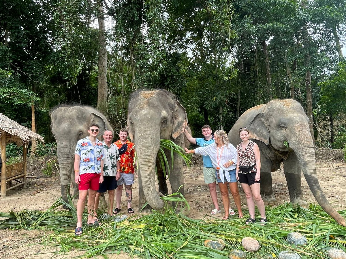 MrsLeanneB tweet media