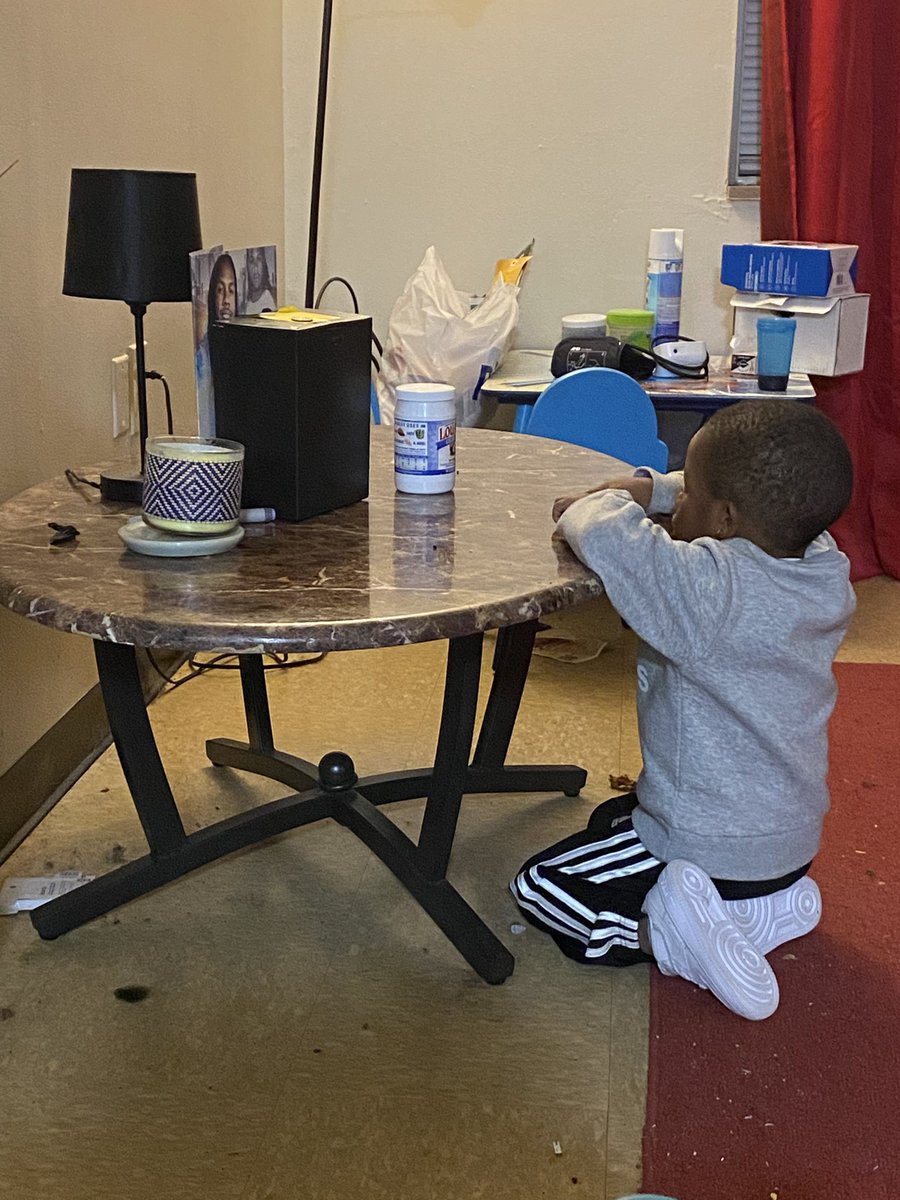 4BoysStrong70's tweet image. I said, ZIsland what are you doing? 

He says, playing with my Daddy 😂😂

This breaks my heart bc he misses his Daddy so much 💔💔

#LLBone 🕊️🕊️