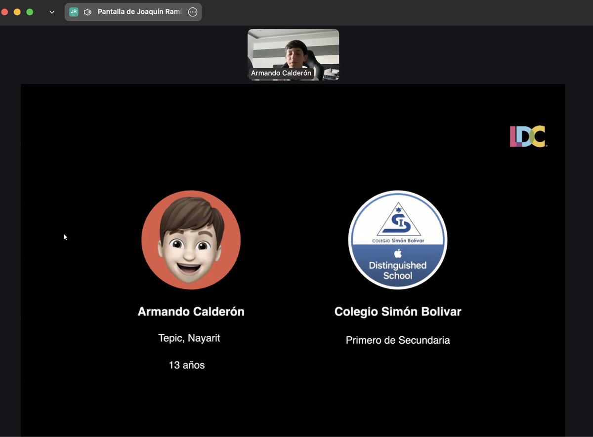 CSBoficial's tweet image. Orgullosos de nuestro alumno y su coach de #Coding  @ricardo_da98844 por su participación en el webinar de @LearningDC_ con su prototipo de app diseñada para el #SwiftStudentChallenge 2025. ¡Una experiencia que motiva a seguir innovando! #CSEdWeek #Swift #AppleDistinguishedSchool
