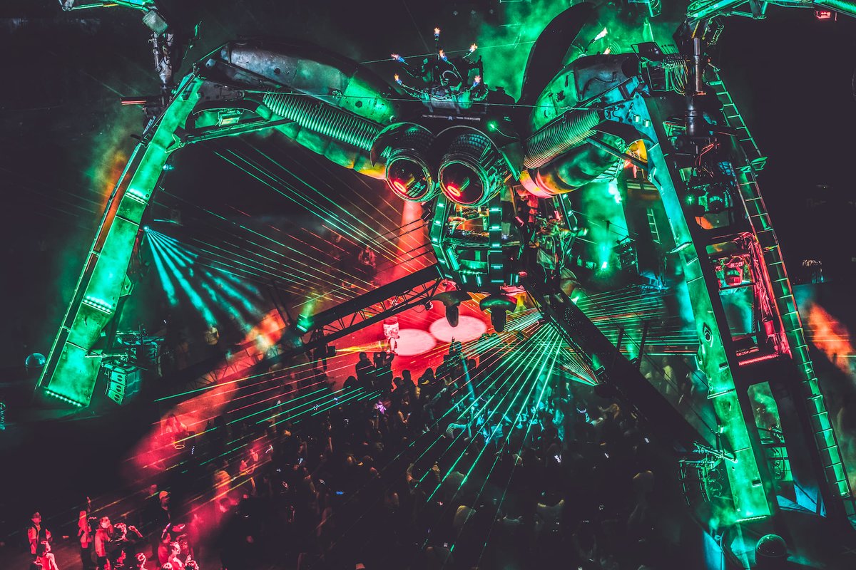 ¡Tendremos nuevo festival en CDMX! 😎 El reconocido Festival Arcadia de música electrónica llegará por primera vez a chilangolandia con su icónica araña gigante.  🎶🕷✨🤯

Aquí todos los detalles: bit.ly/4gfLZZT 🤩