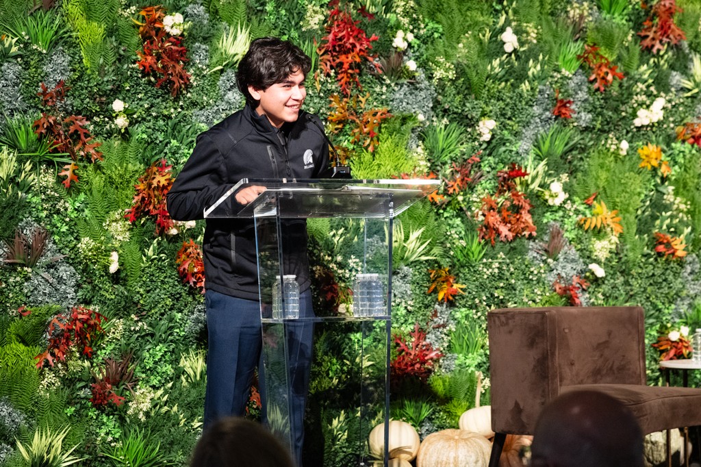 BayScholars's tweet photo. Our 11th Annual Giving Thanks by Giving Back Luncheon on November 22nd was remarkable. 🫶🏽 We are so grateful to each and every one of you who joined us in the ballroom or joined us in spirit. 💫⁠

📷️: @drewaltizerphotography https://t.co/QIxeqARBrG