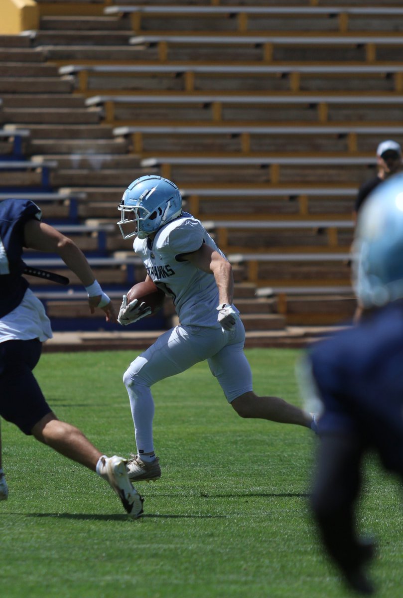 Mid year Transfer (3 years of eligibility) 

D2 Transfer Portal Wide Receiver  📲 DM’s open!!! Looking to commit soon! 

youtu.be/fXA6lg7fyVU?si…