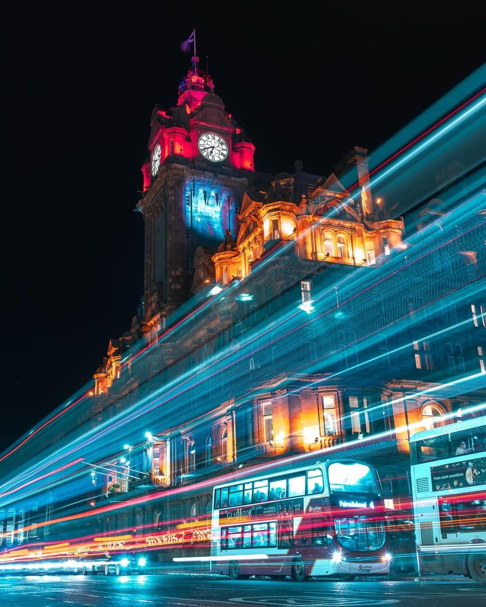 Scotland's tweet image. Are you a student who loves/loved studying in Scotland and would like to stay after graduation? 

Why not take a look on Scotland's Migration Service for information on a Graduate visa - bit.ly/4gytO1p

📸 IG/johnmurrayjnr

#Scotand #StudyInScotland #WorkInScotland