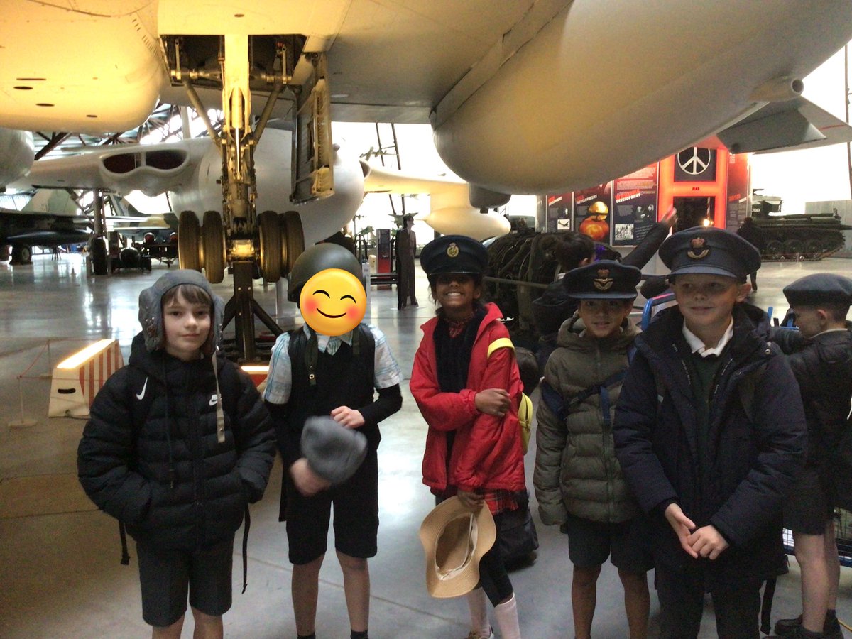 CheswickGreenPS's tweet photo. Y6 had a brilliant time at @RAF_Cosford last week consolidating their WW2 learning. They enjoyed exploring the hangars &amp; seeing artefacts. Well done Y6 for your impeccable behaviour &amp; manners too 👏 https://t.co/I7EmKnrr6m