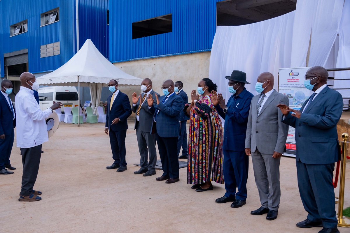 KagutaMuseveni's tweet photo. I was pleased to kick off the journey for the first formal export of products to West Africa under the African Continental Free Trade Area (AFCTA), which Uganda and 44 other nations signed in 2018. 

I thank President Tinubu and his government for allowing us to work together on opening Nigerian airspace for flights into each other’s territories and making room for Ugandan products under AFCTA.