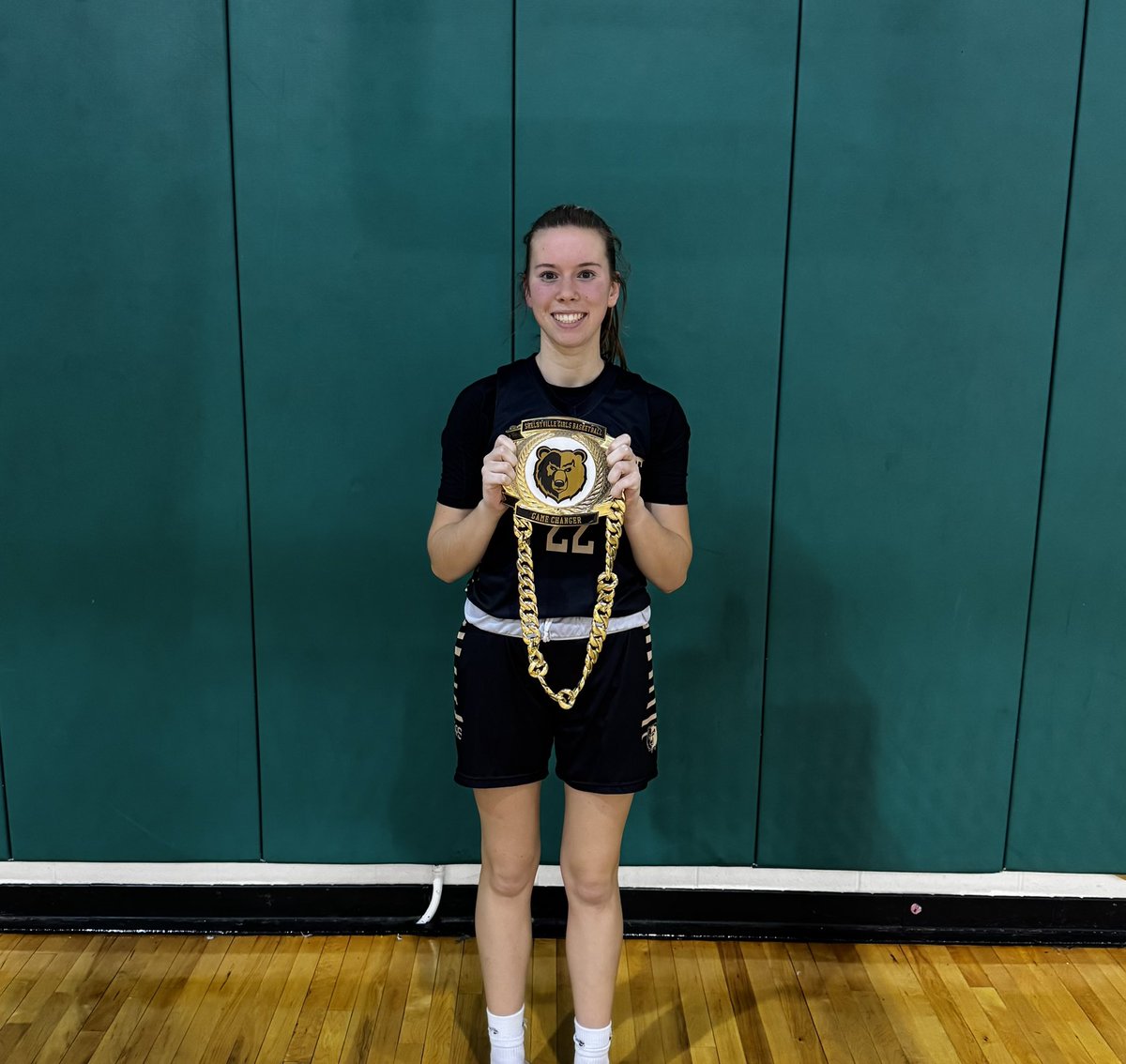 hank 🇰🇷 (@brian_haenchen) on Twitter photo 🏀⭐️: <a href="/baxter_addison/">Addison Baxter</a> & <a href="/AnisaTonkel/">Anisa Tonkel</a>, @CCItyEaglesAD; <a href="/LaurenBear24/">Lauren Bear</a>, <a href="/triwestsports/">Tri-West High School Athletics</a>; <a href="/OBerzai/">olivia berzai</a> & <a href="/anna_caskey4/">Anna Caskey</a>, <a href="/LadyTrojansGBB/">Bishop Chatard Girls Basketball</a>; <a href="/AlainaDiamond27/">Alaina Diamond</a>, <a href="/LoogooteeSports/">LoogooteeSports</a>; <a href="/MaddyJ1120/">Maddy Jones</a>, <a href="/ShelbyvilleGbb/">Shelbyville Girls Basketball</a>.
🗳️: indystar.com/story/sports/h… 🏀⭐️: <a href="/baxter_addison/">Addison Baxter</a> & <a href="/AnisaTonkel/">Anisa Tonkel</a>, @CCItyEaglesAD; <a href="/LaurenBear24/">Lauren Bear</a>, <a href="/triwestsports/">Tri-West High School Athletics</a>; <a href="/OBerzai/">olivia berzai</a> & <a href="/anna_caskey4/">Anna Caskey</a>, <a href="/LadyTrojansGBB/">Bishop Chatard Girls Basketball</a>; <a href="/AlainaDiamond27/">Alaina Diamond</a>, <a href="/LoogooteeSports/">LoogooteeSports</a>; <a href="/MaddyJ1120/">Maddy Jones</a>, <a href="/ShelbyvilleGbb/">Shelbyville Girls Basketball</a>.
🗳️: indystar.com/story/sports/h…