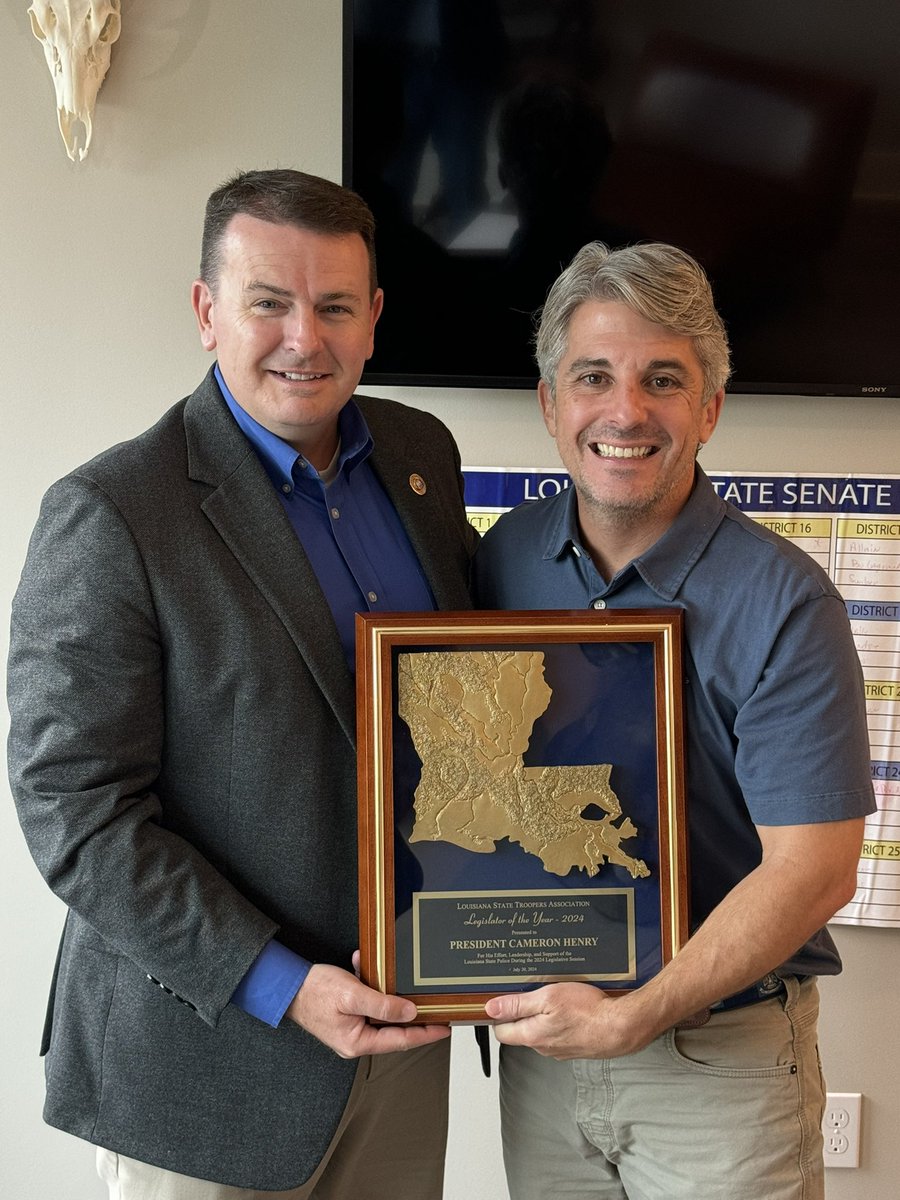 LSTAExecutive's tweet photo. We’re honored to recognize @Sen_Henry09 and @SpkrDeVillier as LSTA’s 2024 Legislators of the Year. Their leadership, guidance, and active support of Louisiana’s State Troopers were remarkable and very much appreciated. Thank you! https://t.co/V5AShvO9jq