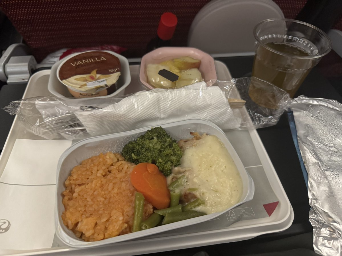 mkt_singalong's tweet photo. 🇬🇧🛩️🇯🇵 https://t.co/3MGPFB0pp7