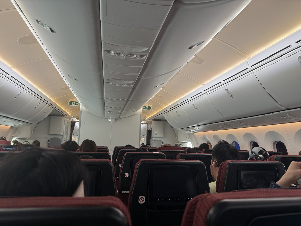 mkt_singalong's tweet photo. 🇬🇧🛩️🇯🇵 https://t.co/3MGPFB0pp7