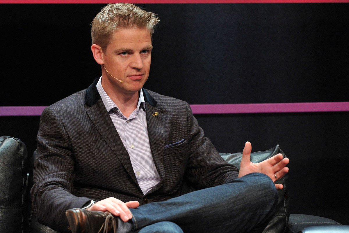 walkerdeibel's tweet photo. FanDuel sold for half a billion dollars.

But the founders got nothing.

After studying 250+ deals, I discovered the toxic terms that wiped out their equity.

Here's what every founder needs to know: https://t.co/k1uRkOHn2l
