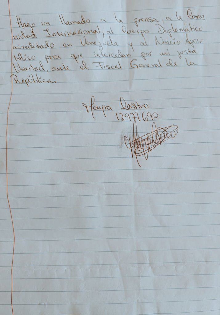 rtfmarquina's tweet photo. @mayracastrod es inocente, tiene más de 4 MESES injustamente detenida en #Cúa #Miranda. Aquí una carta de su puño y letra donde exige su libertad plena. Su salud empeora minuto a minuto. Por favor ayudemos con RT #LibertadParaMayraCastro https://t.co/4kPiiMVgb9