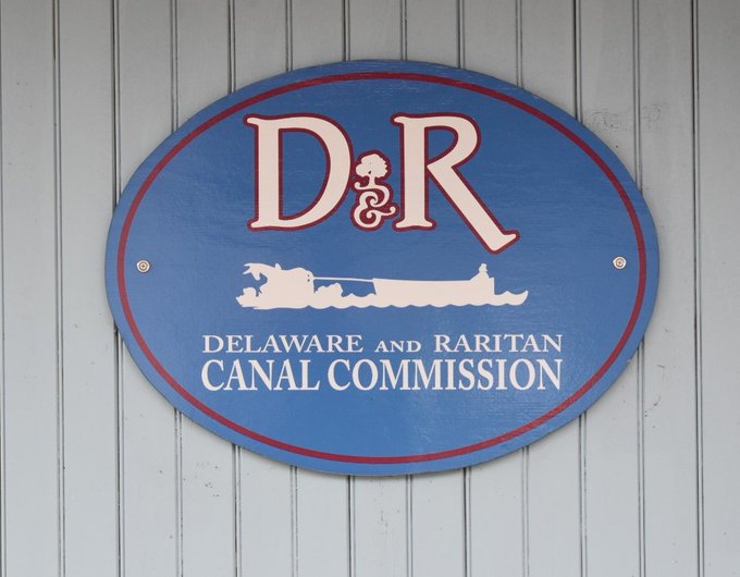 DRCanalComm's tweet image. MONTHLY MEETING: The Delaware &amp;amp; Raritan Canal Commission will hold its monthly meeting on Wednesday, Dec. 18, 10 a.m., at the Commission's headquarters, 33 Risler Street, Stockton. Details on how to join us are right here: nj.gov/dep/drcc/pdf/N…