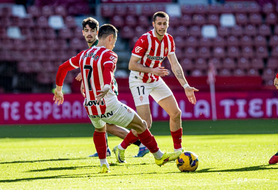 📊 El Real Sporting vive peleado con el pase, los datos hablan por sí solos

- 2do equipo con más pases fallados en la temporada 
- 2do equipo con más pases fallados en campo rival
- Equipo con más pases fallados en campo propio
- Más de un pase fallado por minuto disputado