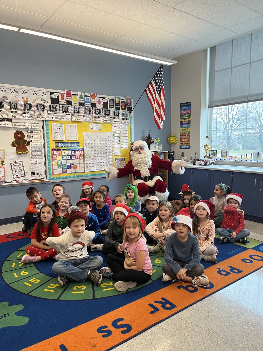 Look who dropped in! We must be on the nice list!