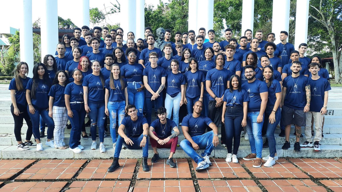 👉 Cercana a la XIX Graduación, la Facultad de Tecnologías Educativas realizó #hoy el acto de culminación de estudios, donde se reconoció a un grupo de estudiantes por los resultados alcanzados.

¡Felicidades Ingenieros en Ciencias Informáticas! 👏
#SomosUCI
