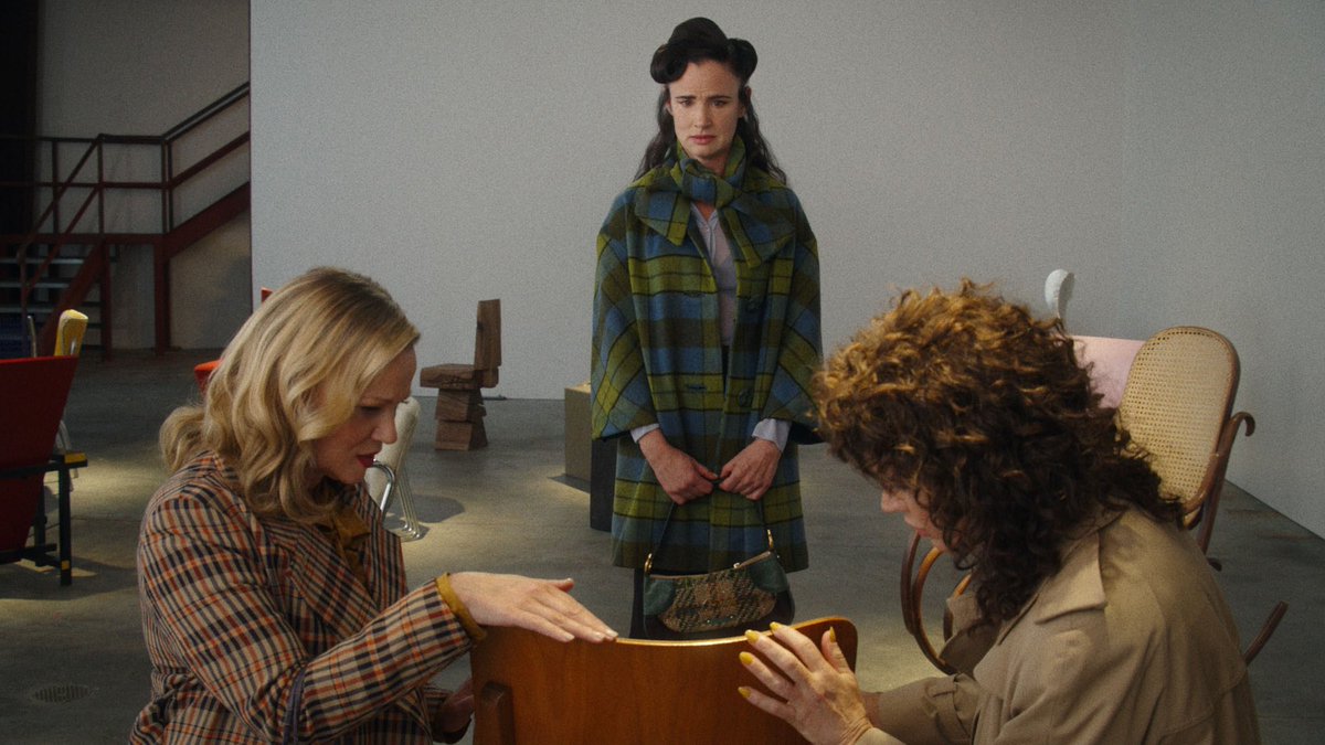 FilmUpdates's tweet photo. Amanda Kramer’s ‘BY DESIGN’ to premiere at #Sundance 2025.

Starring Juliette Lewis, Mamoudou Athie and Melanie Griffith, it follows a woman who swaps bodies with a chair and finds out everyone likes her better as a chair. https://t.co/pMp3gUOYLl