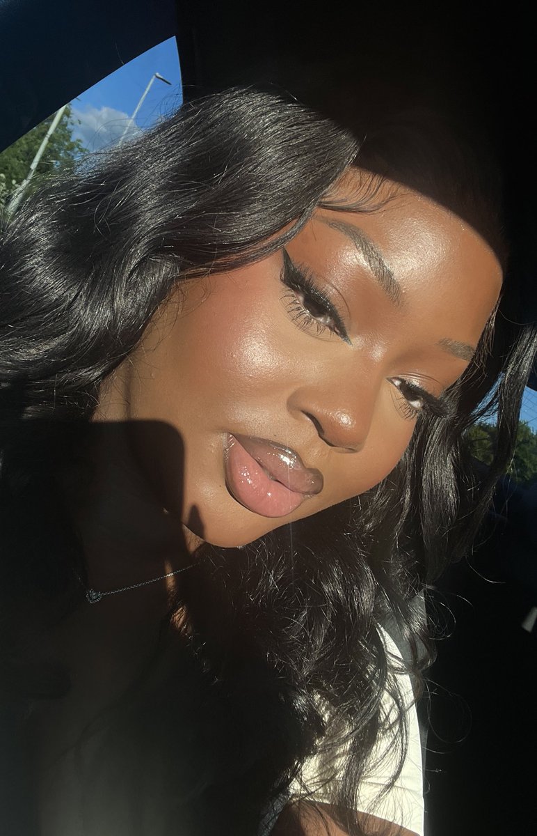 lani thee MUA💕 tweet media