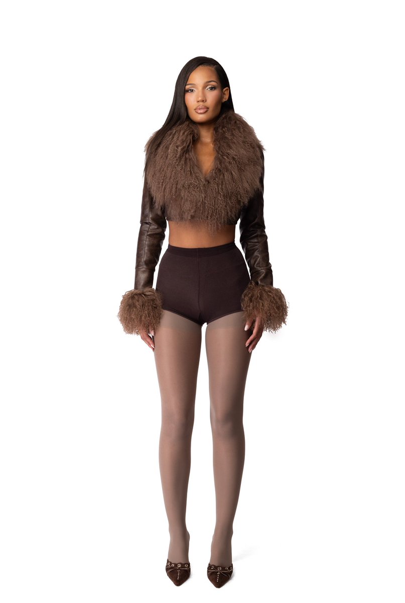 WMNS WEAR tweet media
