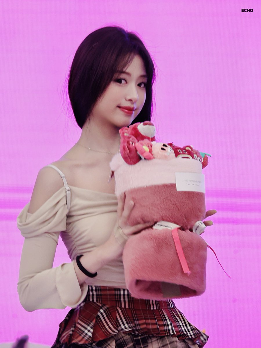 ahyeon_echo's tweet photo. 241214

#BABYMONSTER #베이비몬스터 
#AHYEON #아현 https://t.co/edtQU4WxUF
