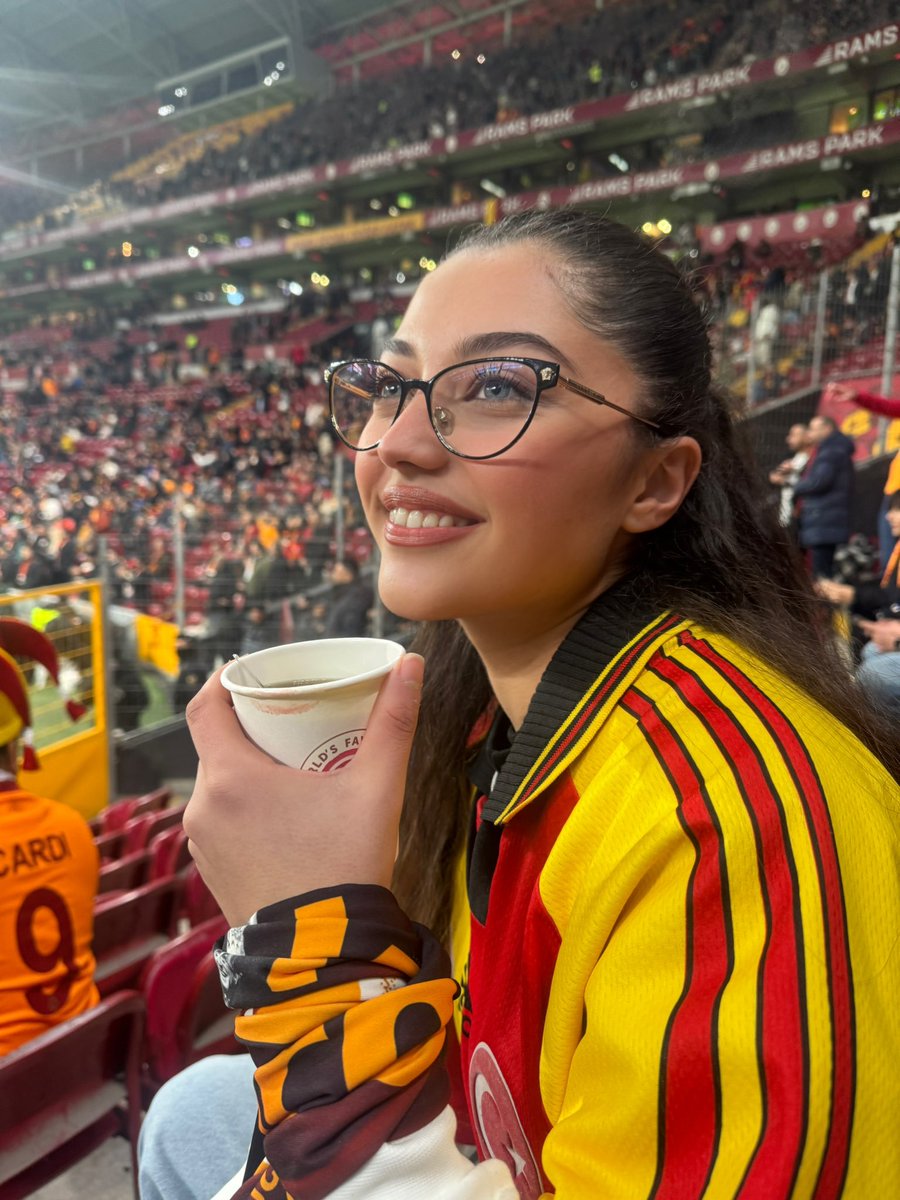 Fazla söze gerek yok, Kayrası olan kazanır! 💛❤️