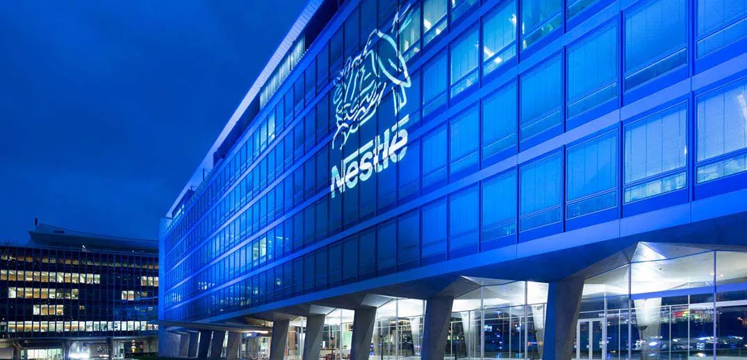IT_Times_de's tweet photo. Im Investing Lounge- Check: Nestlé, der Lebensmittelgigant fürs Depot? Mehr dazu gibt es hier: https://t.co/DDJ3NgZ0He https://t.co/1u2Bf2OwlC