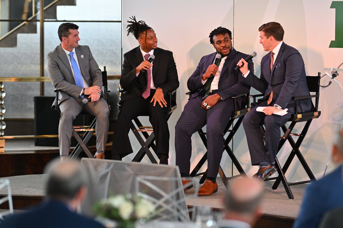 Penn Football tweet media