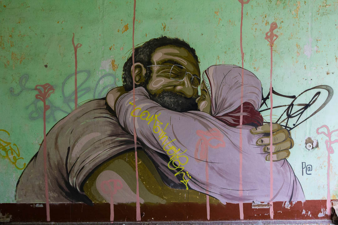 AbandonedBerlin's tweet photo. Mystery solved! (Thanks to https://t.co/tgdlhQ54mD)

Mural by American artist Pat Perry in 2014 of the imagined release of Shaker Aamer after years of unjust captivity in Guantánamo: https://t.co/3x8q1NetZh

Aamer wasn't released for another 16 months: https://t.co/okDPoIGUsL https://t.co/C7enn8UZhG