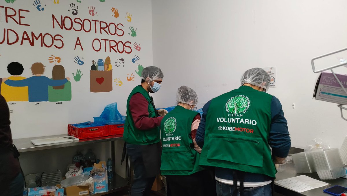 OSDAM_org's tweet photo. Ayudando a la comunidad sin parar #voluntariado #ayudasocial #osdam https://t.co/GzHdBFU5Mp