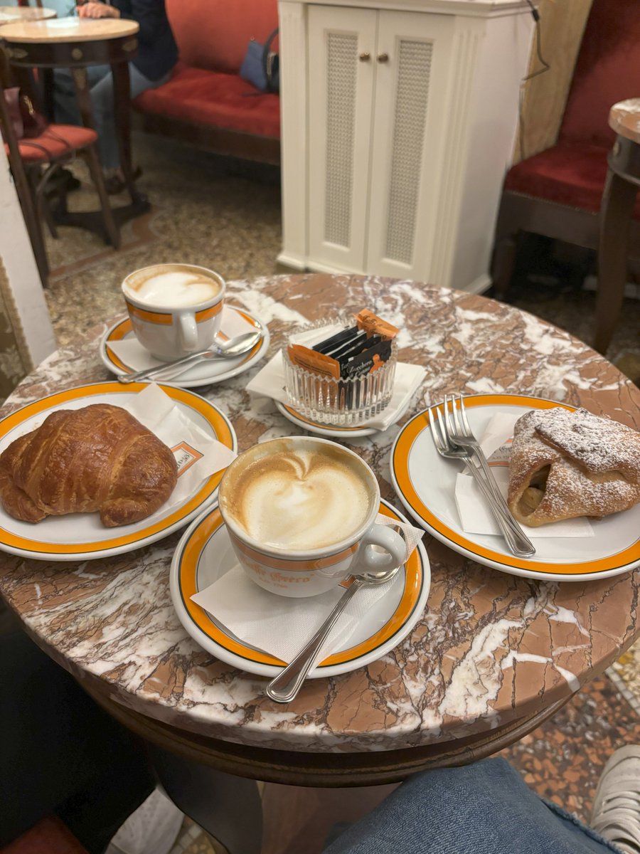 Pitt Global Experiences tweet media