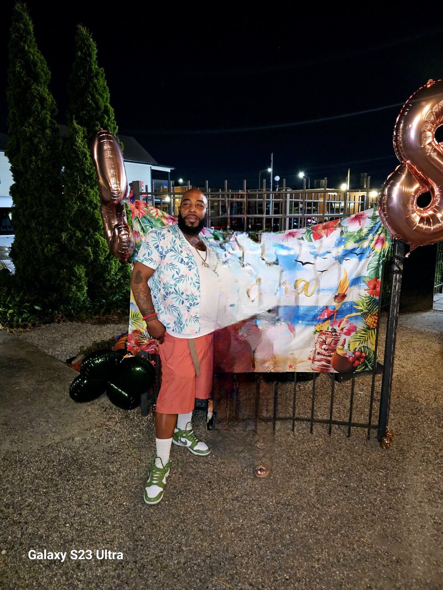 IGOTAWINN's tweet image. #flyshit  just cause