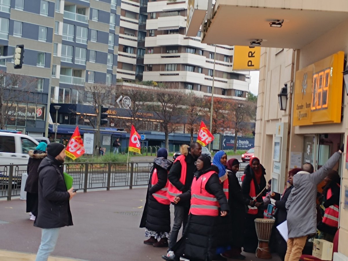 117 ème jour de grève pour les salariés des hôtels Campanile et première classe.