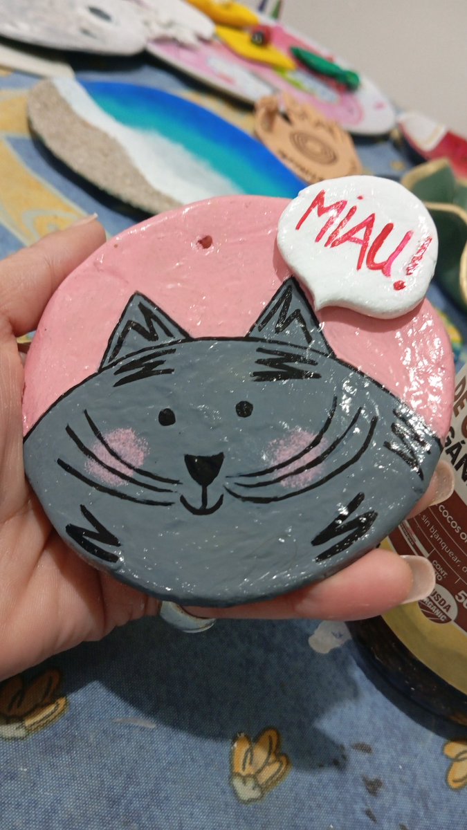 silviasosa39220's tweet photo. Trabajos terminados! 💪🏻🥰 @macradoreuy_ #Emprendedora #CeramicaFria #Porcelana #ArteTerapia https://t.co/rUGfEUiJFq