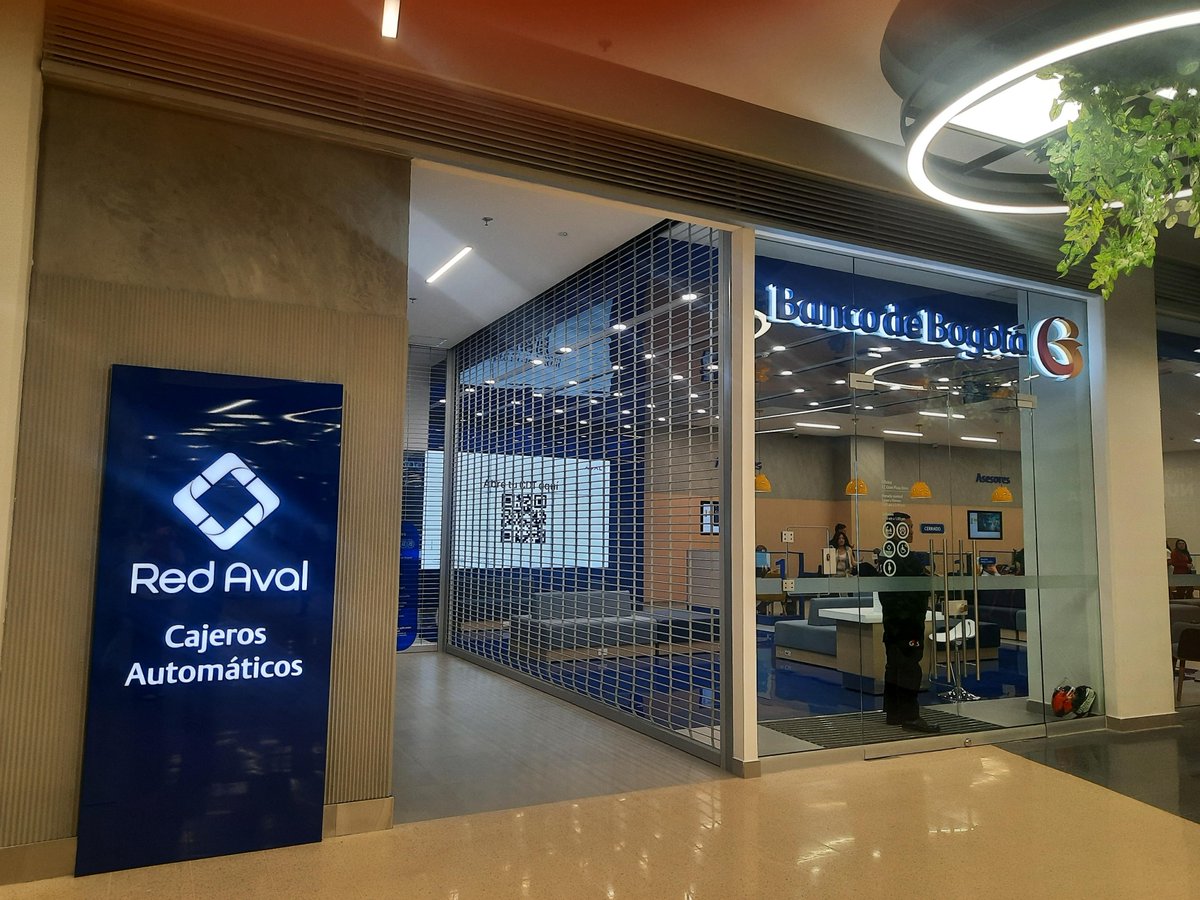 BancodeBogota's tweet photo. ¡Tenemos buenas noticias! 🎉 Inauguramos una nueva oficina en el Centro Comercial Gran Plaza Bosa. Podrás encontrarnos en el Local 111B, un lugar para disfrutar de espacios colaborativos, áreas de coworking y acceso a Wifi, diseñado para darte la mejor experiencia. ¡Te esperamos! https://t.co/P6NPG4hCVM