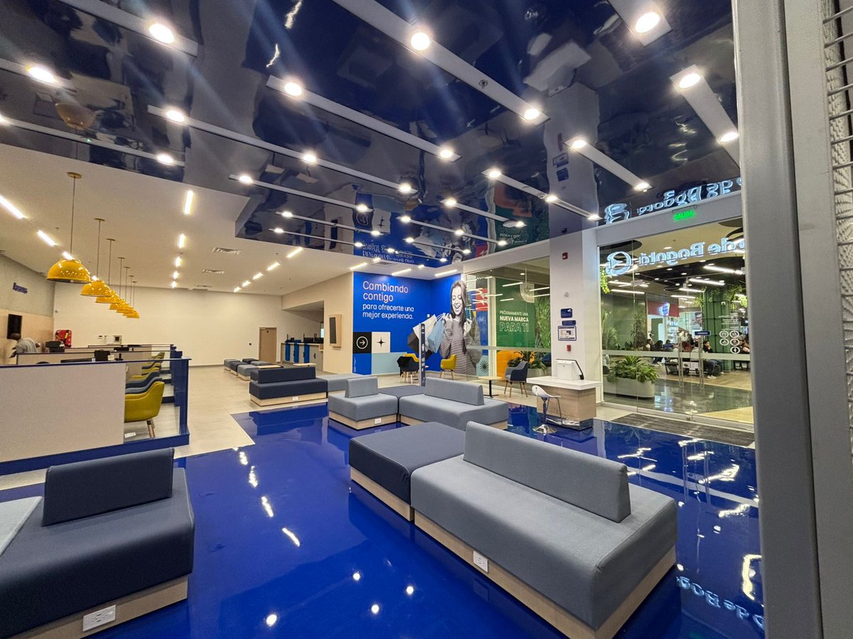 BancodeBogota's tweet photo. ¡Tenemos buenas noticias! 🎉 Inauguramos una nueva oficina en el Centro Comercial Gran Plaza Bosa. Podrás encontrarnos en el Local 111B, un lugar para disfrutar de espacios colaborativos, áreas de coworking y acceso a Wifi, diseñado para darte la mejor experiencia. ¡Te esperamos! https://t.co/P6NPG4hCVM