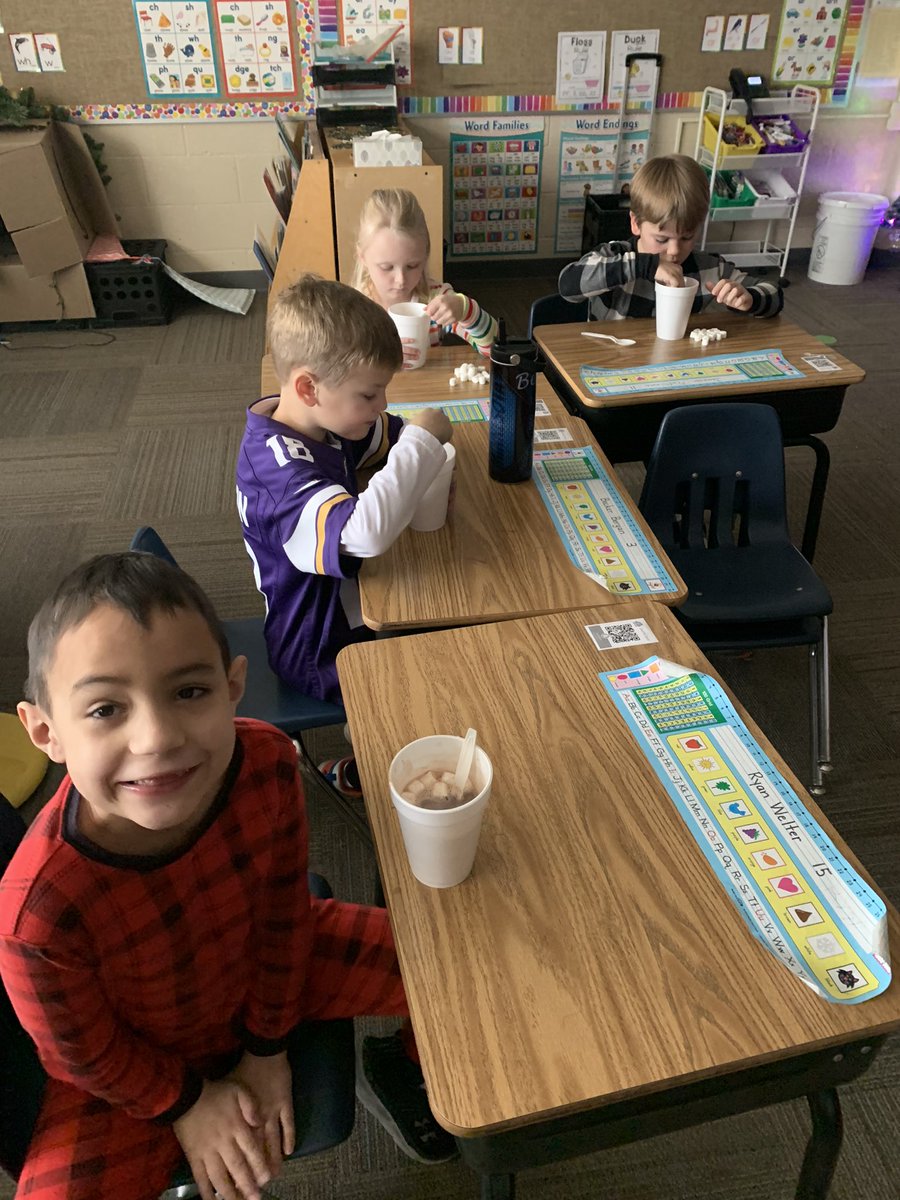 Starcevic1stKES's tweet photo. On the fifth day until break, we had Pajama Day!  Hot cocoa and the movie The Polar Express for a nice cozy Monday ☕️ @KPSD2KPS @KPSD2KES https://t.co/03zeGTwCkJ