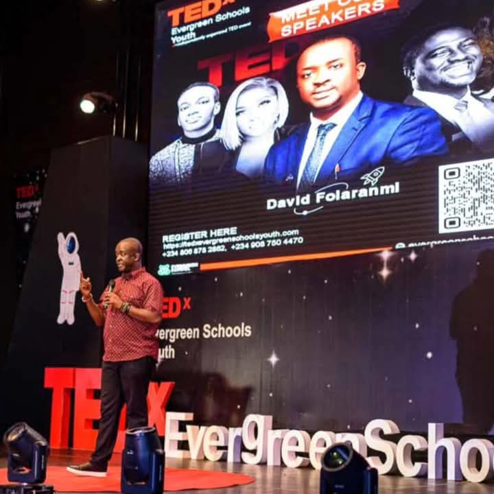 david_folaranmi's tweet photo. I spoke on drug abuse prevention among our youth on my TED Talk, emphasizing on self-discipline as a key to preventing substance use.

We will keep creating awareness on drug abuse consequences.

#livefree #drugtwt  #drugaddition #ParentingTips  #ISAAC #DrugFreeNation  #tedxtalk https://t.co/C1UBlRqcKz