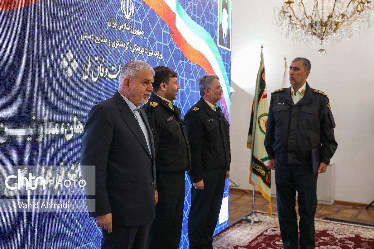 فرمانده یگان حفاظت میراث‌فرهنگی خوزستان تجلیل شد

وزیر میراث‌فرهنگی، گردشگری و صنایع‌دستی از تعدادی از برترین فرماندهان و مسئولان یگان حفاظت میراث‌فرهنگی تجلیل به عمل آورد.

🔻ادامه خبر🔻

📎miraskhz.ir/rha/mataleb/64…