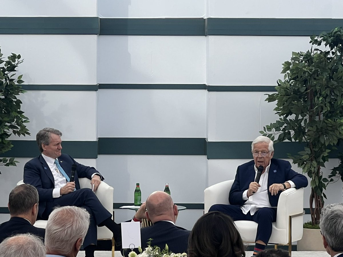 Jeffrey Abrams tweet media