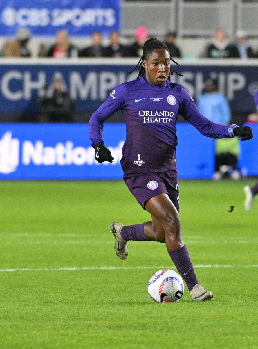 What a year for Zambia's Barbra Banda! A true trailblazer dominating every stage! 
CAF Women’s Footballer of the Year
BBC Women’s Footballer of the Year
NWSL Champion 
CAF Women’s Bext 11
NWSL Best XI